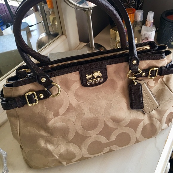 Coach handbag - Picture 2 of 8